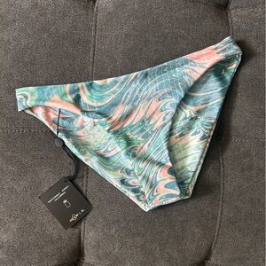 SKATIE CHERYL BOTTOMS CRUSH NWT SMALL